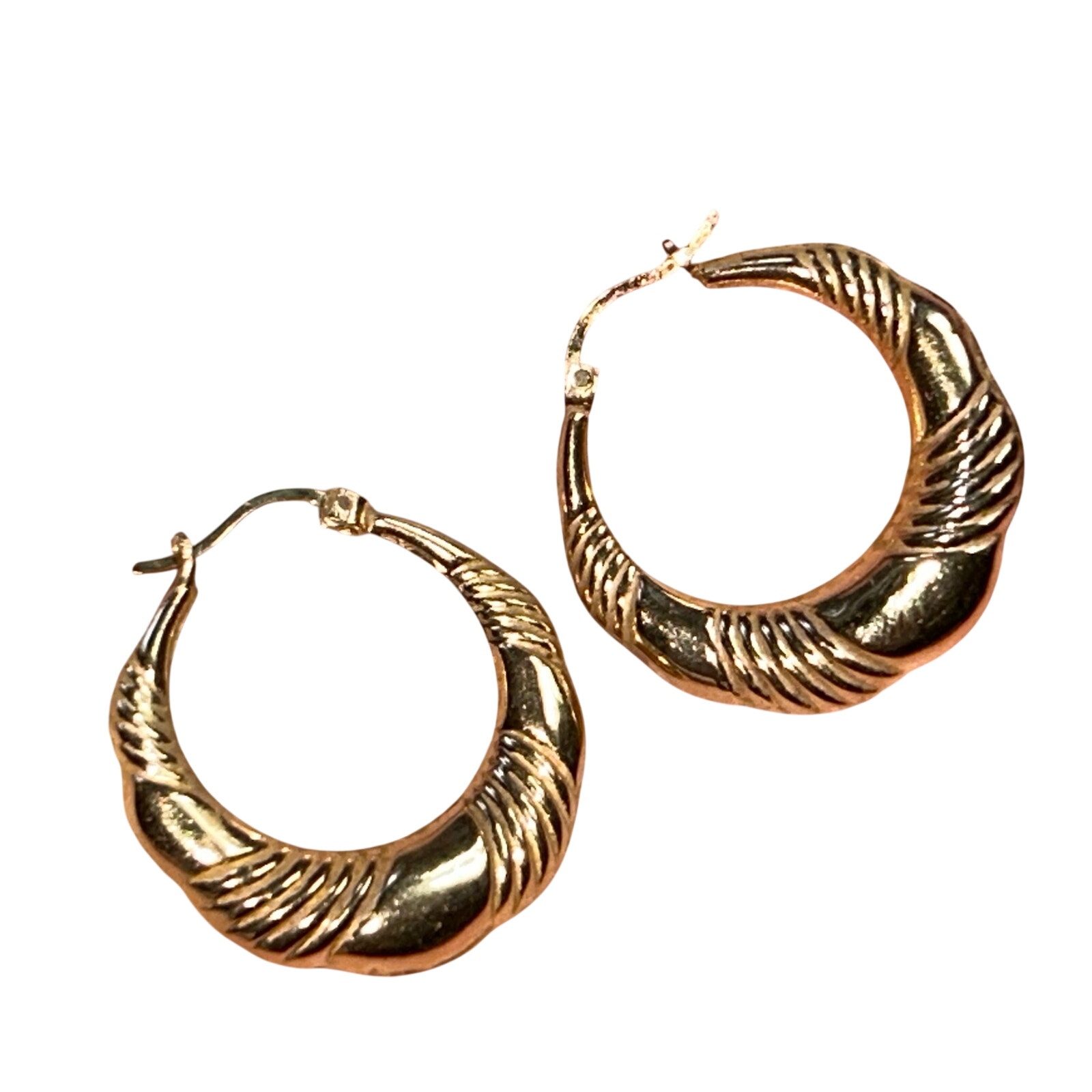 10k Yellow Gold Puffy Ribbed Sculpted Hoop Earrings 1.9 Grams